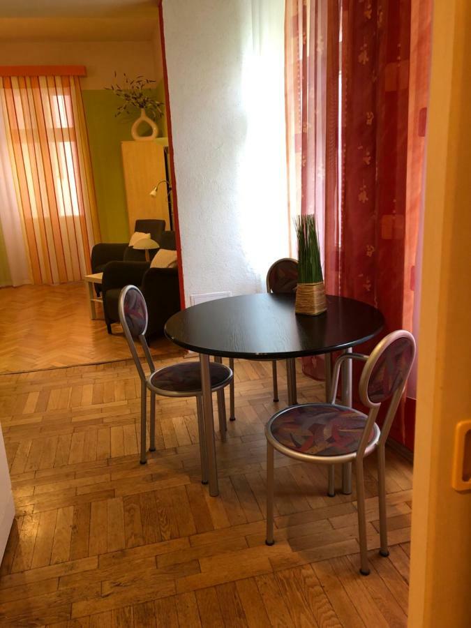 Apartman Orchidej U Vridla Karlsbad Eksteriør billede