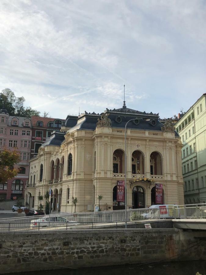 Apartman Orchidej U Vridla Karlsbad Eksteriør billede